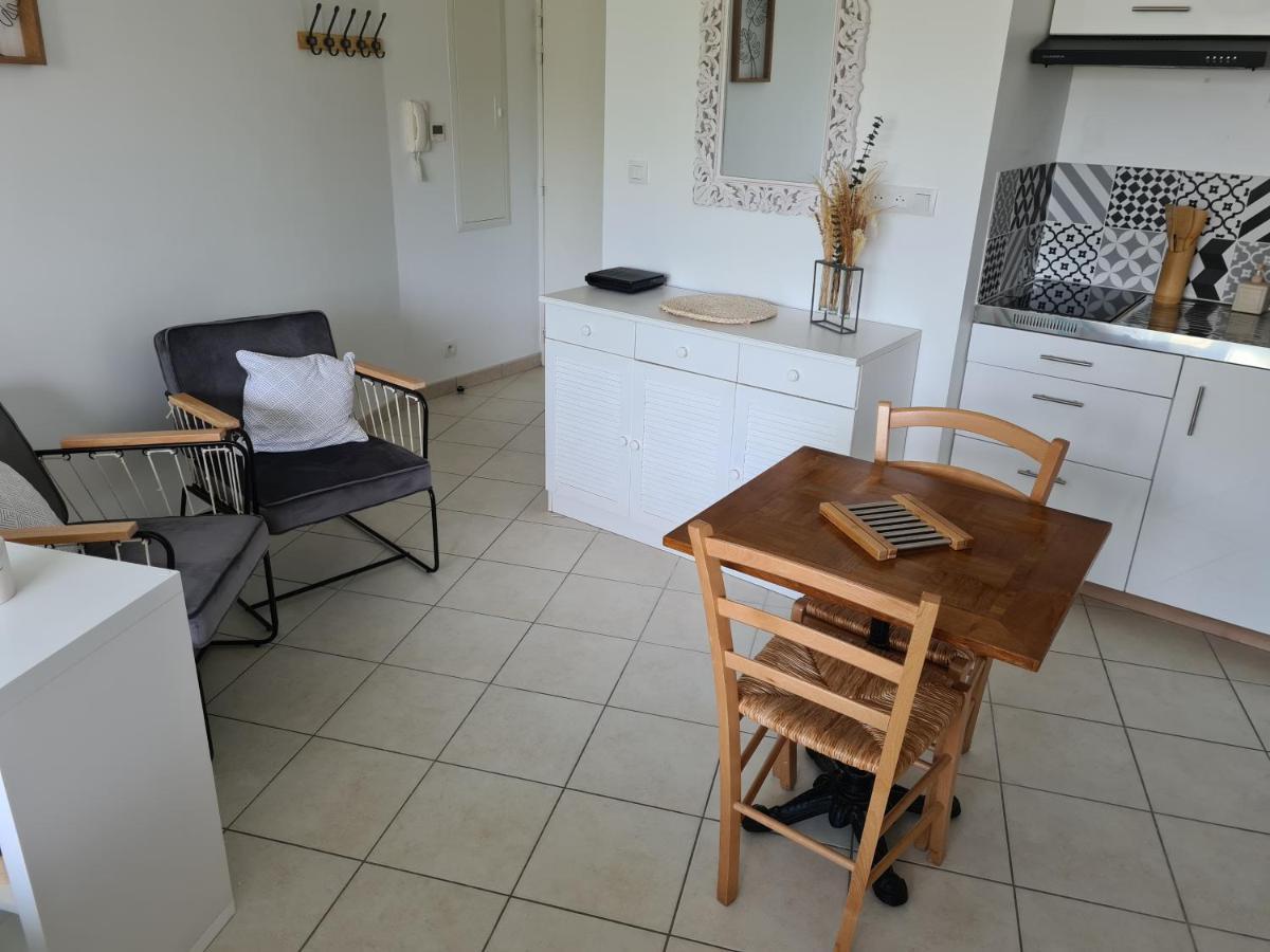 Chez Malo Apartment Perros-Guirec Bagian luar foto