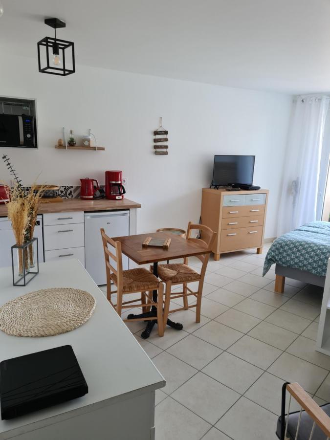 Chez Malo Apartment Perros-Guirec Bagian luar foto